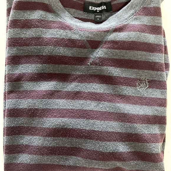 Red and Grey Light Sweater (Express) Size M - Picture 3 of 3